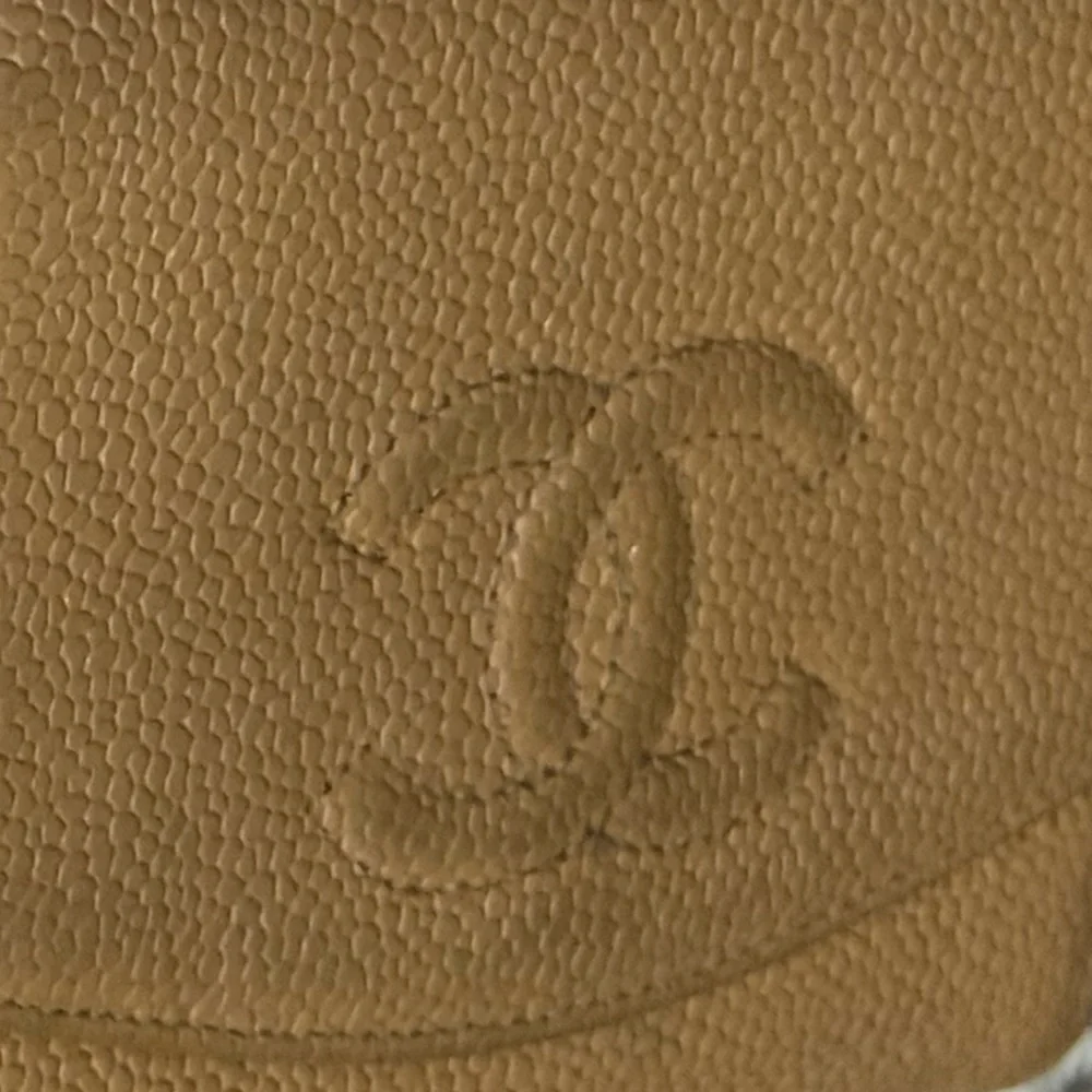 Chanel Bifold Leather Wallet W/ Auth Card - Picture 9 of 17